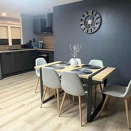 Cosy Porte De Colmar Apartament