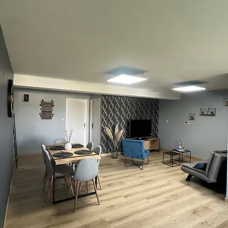 Cosy Porte De Colmar * Sainte-Croix-en-Plaine